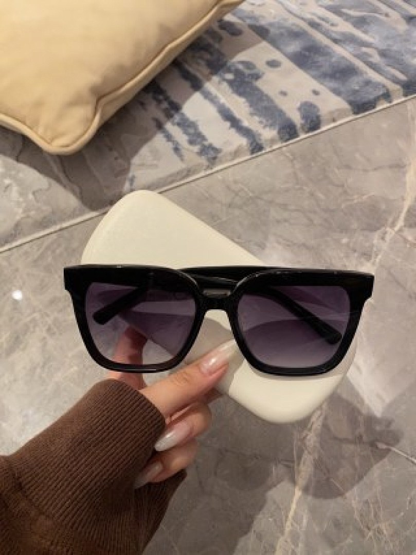 Other Dior Sunglasses - Image 108