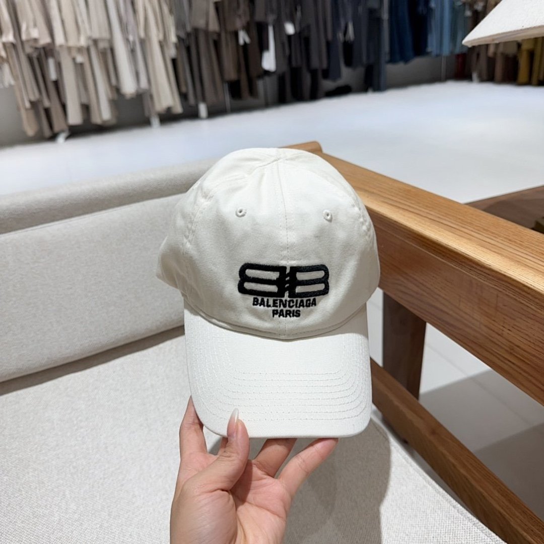 Other Hat, photo 1