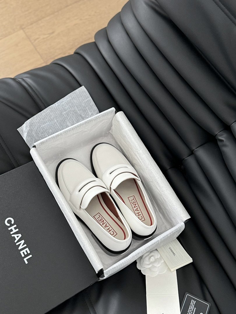 Other Chanel Shoes - Image 17