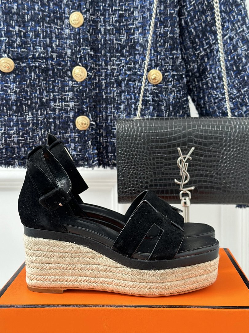 Other Hermes Sandals - Image 100
