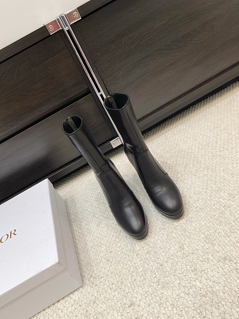 Other Dior Boots - Image 85