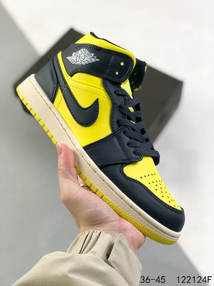Other Jordan 1 High - Image 32