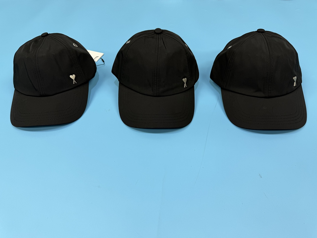 Unbranded Metallic LOGO - Image 7