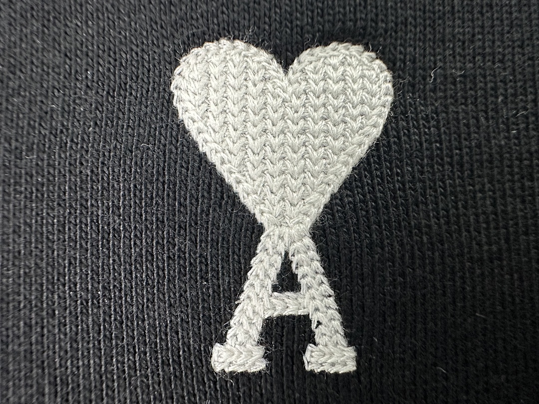 Unbranded 2025 White Badge Hoodie - Image 22