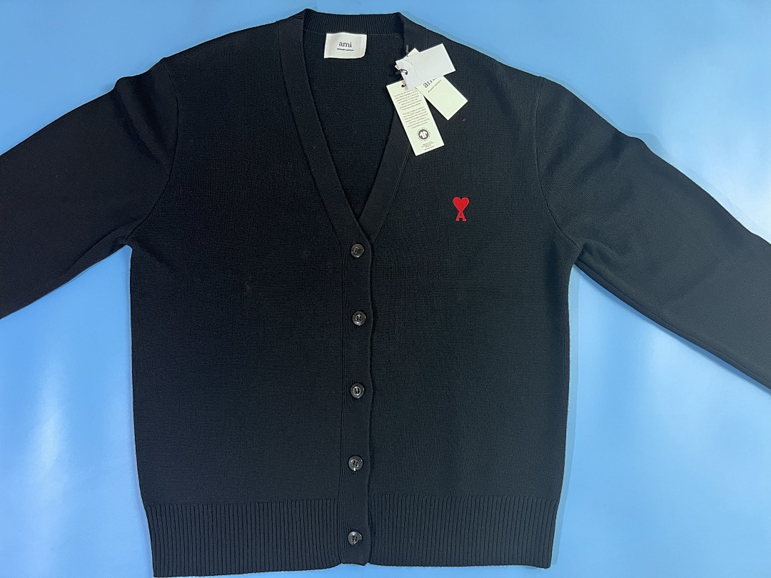 Unbranded Small Label Fleece - Image 7