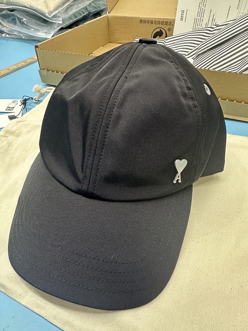 Unbranded Metallic LOGO - Image 20