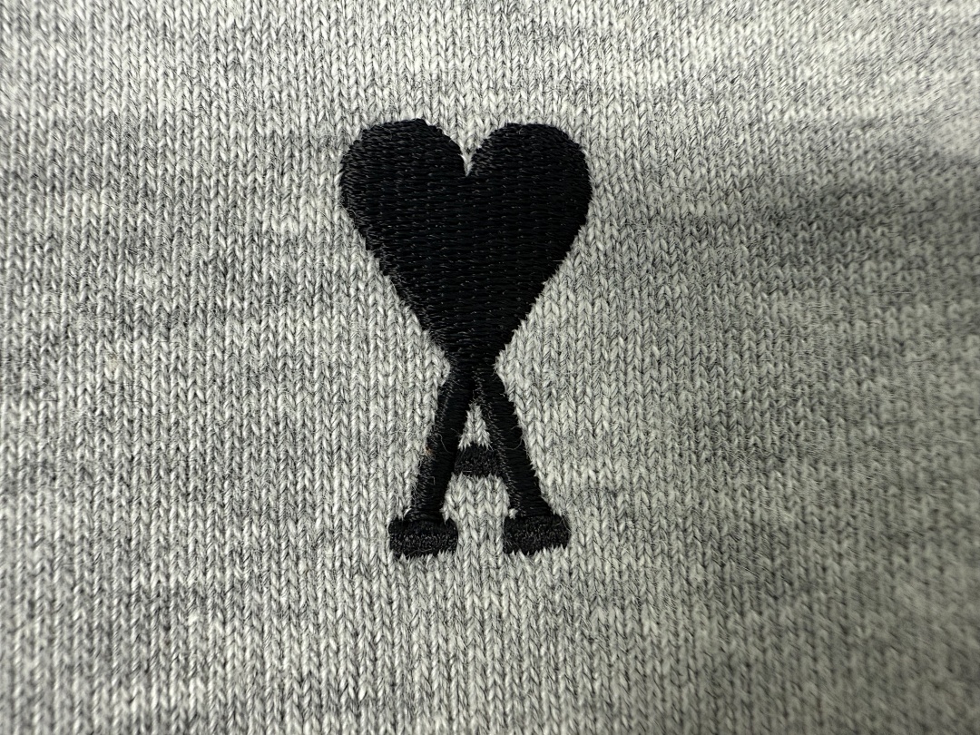 Unbranded Small (Black) - Image 9