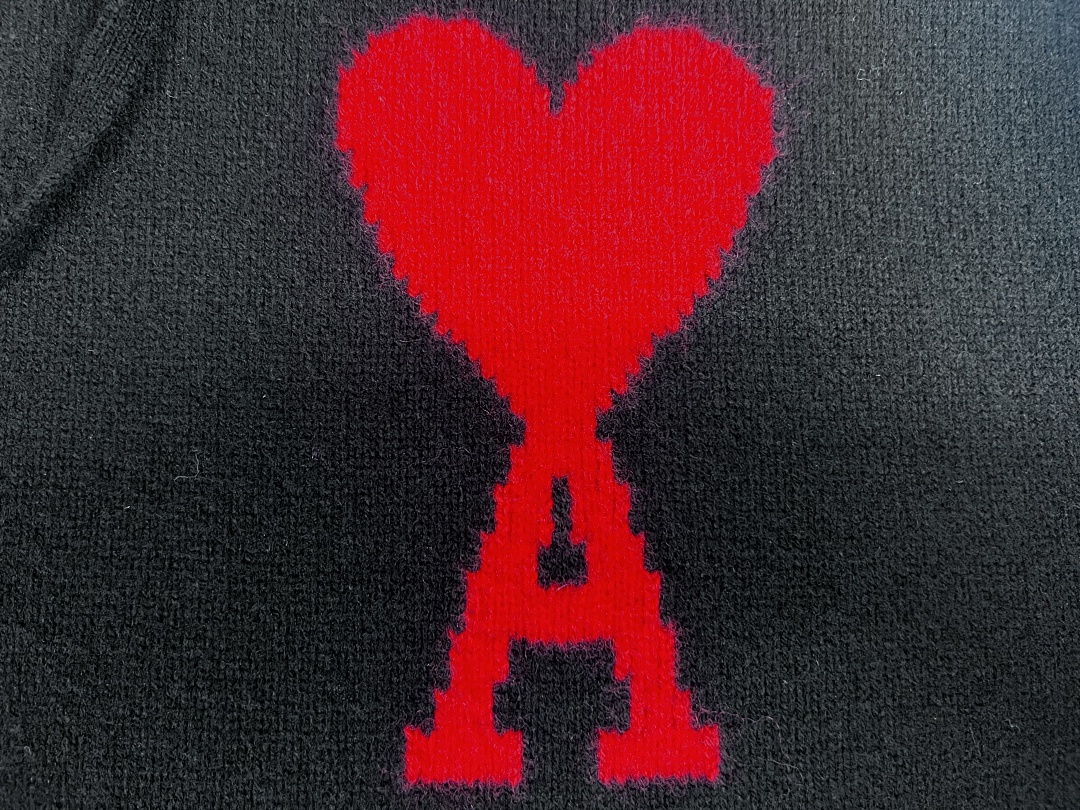 Unbranded Big Label Fleece - Image 13