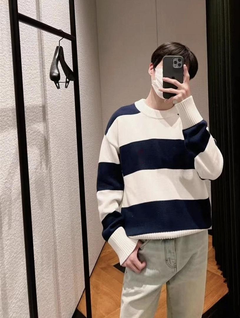 Unbranded Patchwork Striped Fleece - Image 8