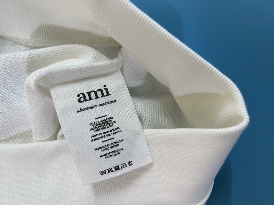 Unbranded Small Label - Image 36