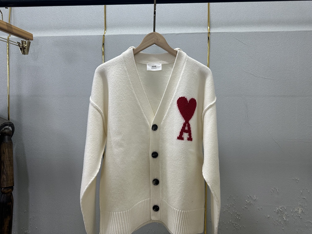 Unbranded 24 Fleece - Image 14