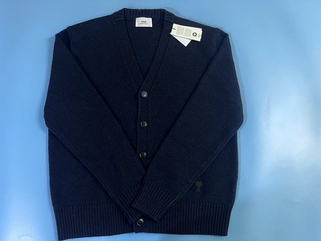 Unbranded Velvet Black Small Label - Image 20