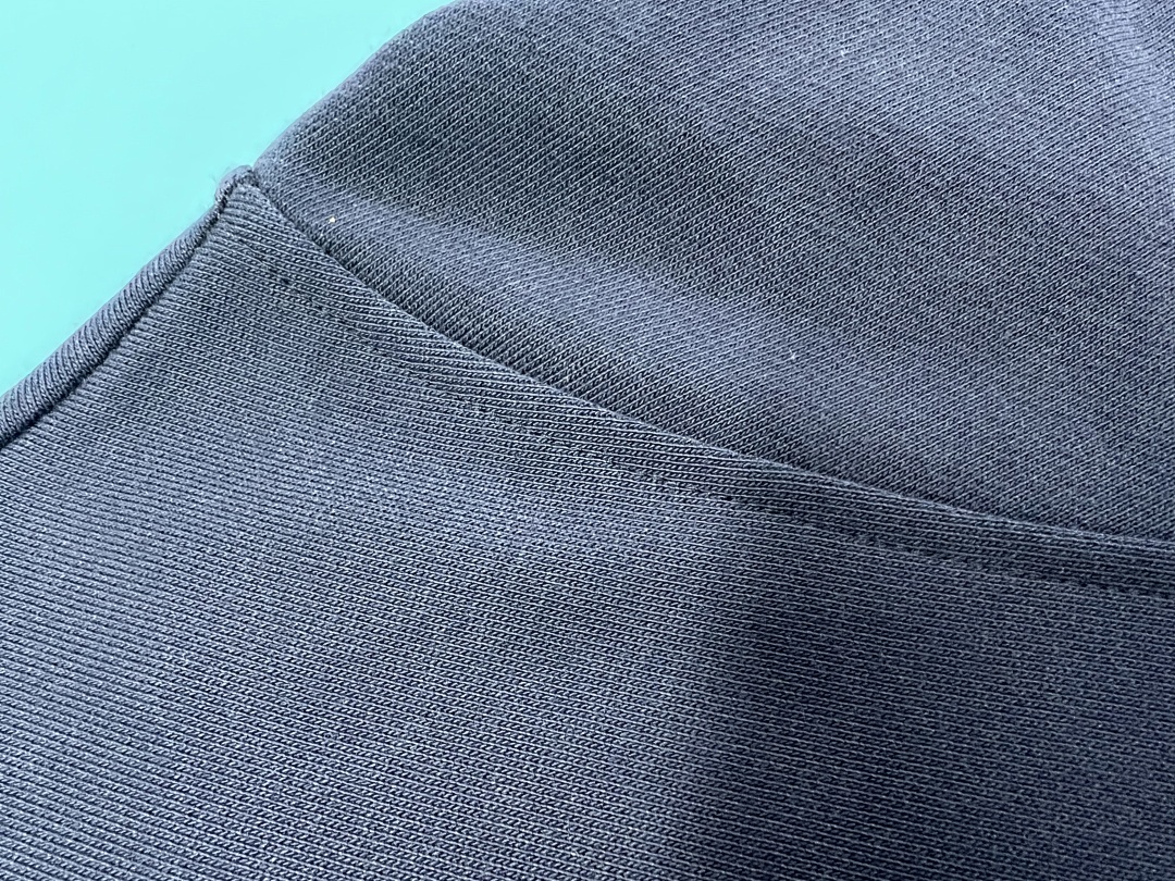 Unbranded Small Label - Image 80