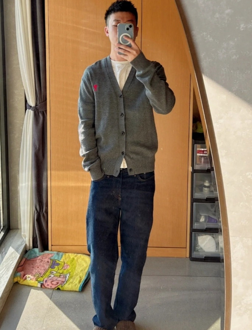 Unbranded Small Label Fleece - Image 36