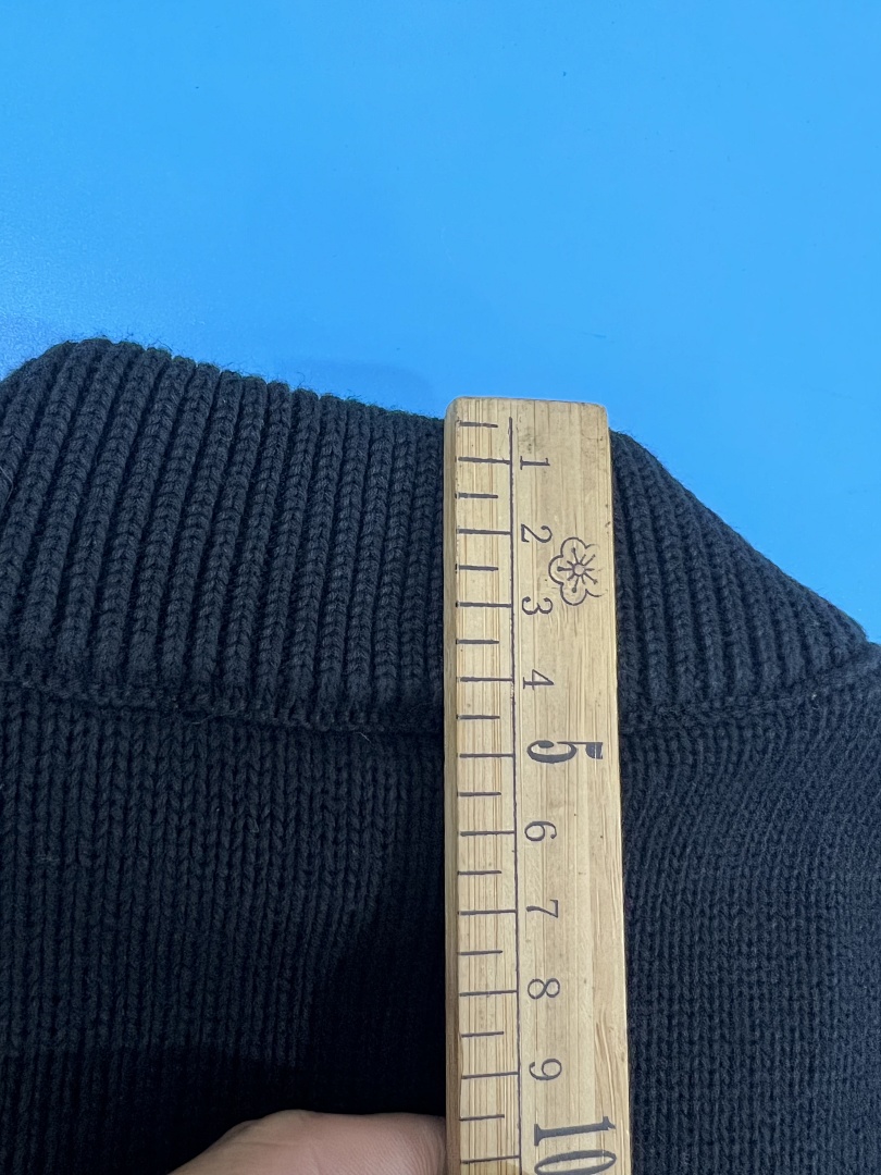 Unbranded Big Label Fleece - Image 23