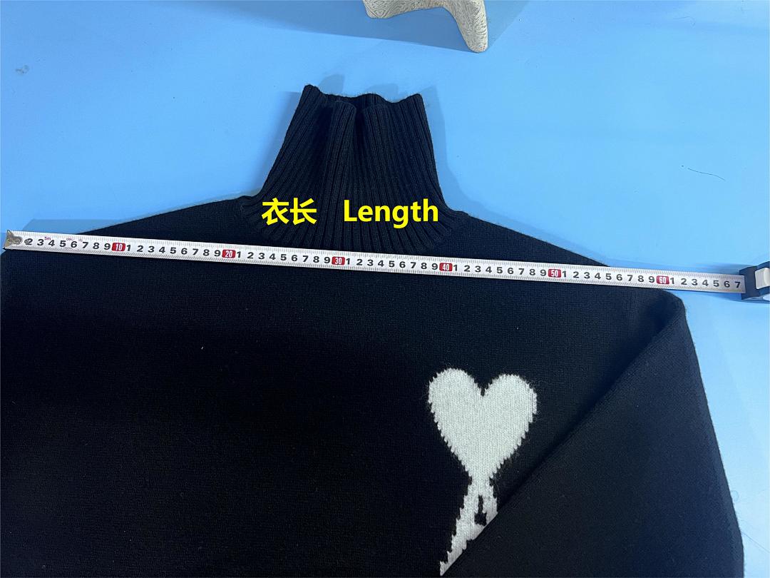 Unbranded High Collar White Big Label Fleece - Image 10