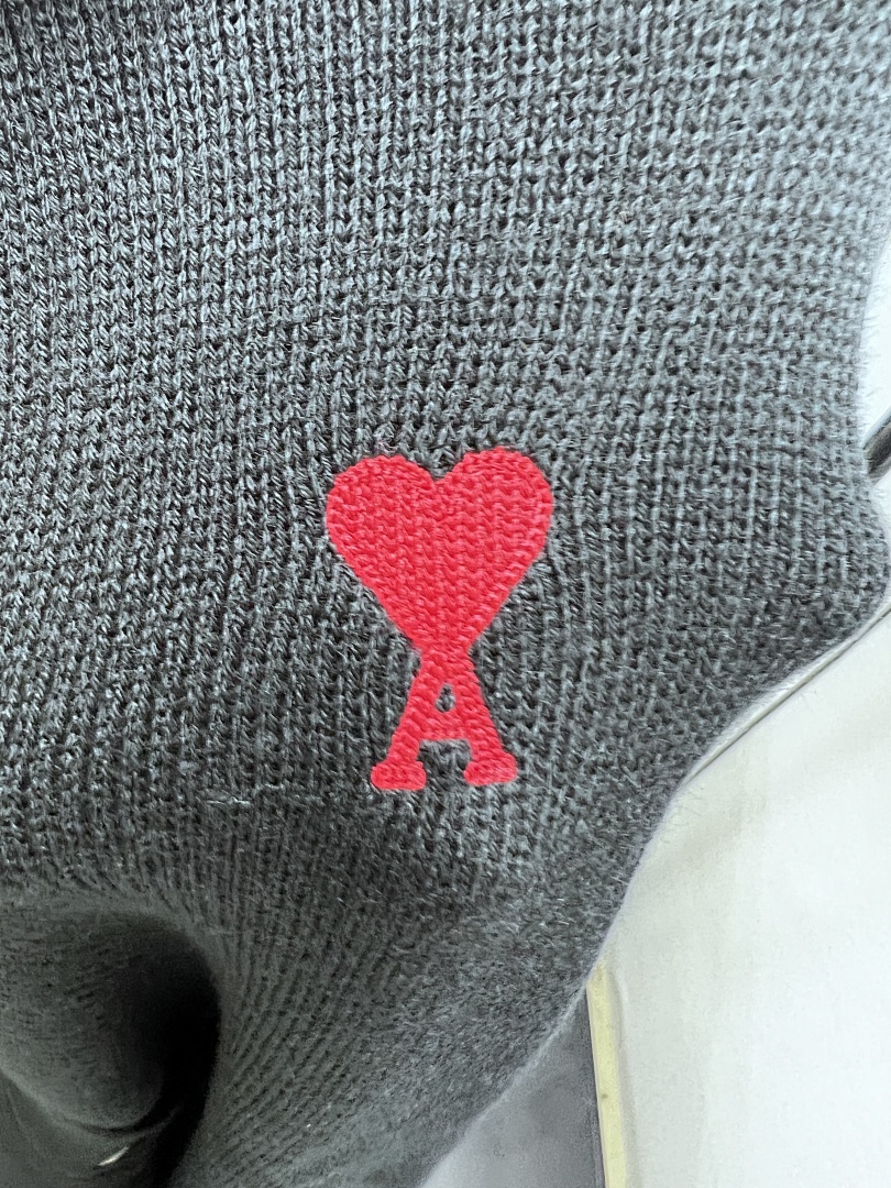 Unbranded Small Label Fleece - Image 78