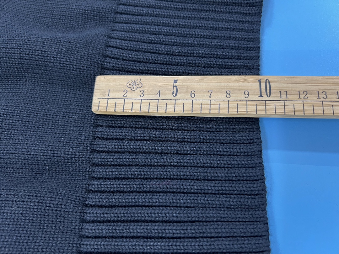 Unbranded Big Label Fleece - Image 22