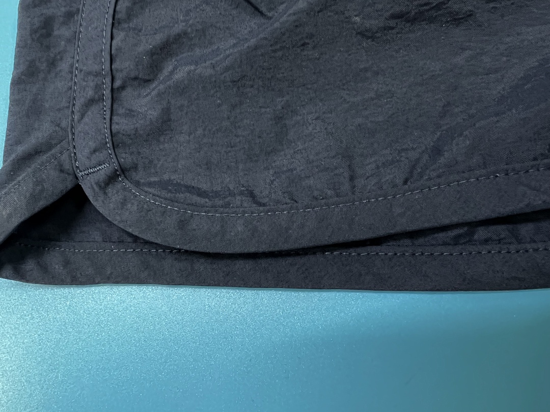 Unbranded Small Label - Image 7