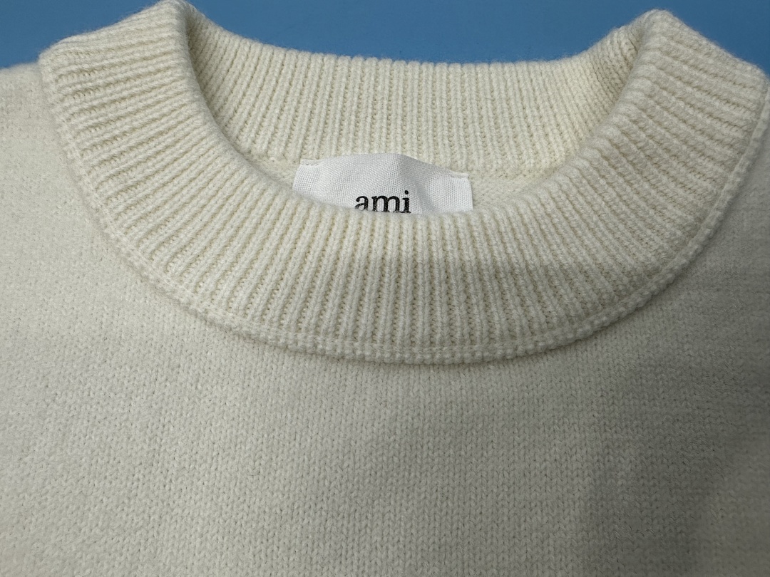 Unbranded 24 Red Big Label Collar Fleece - Image 35