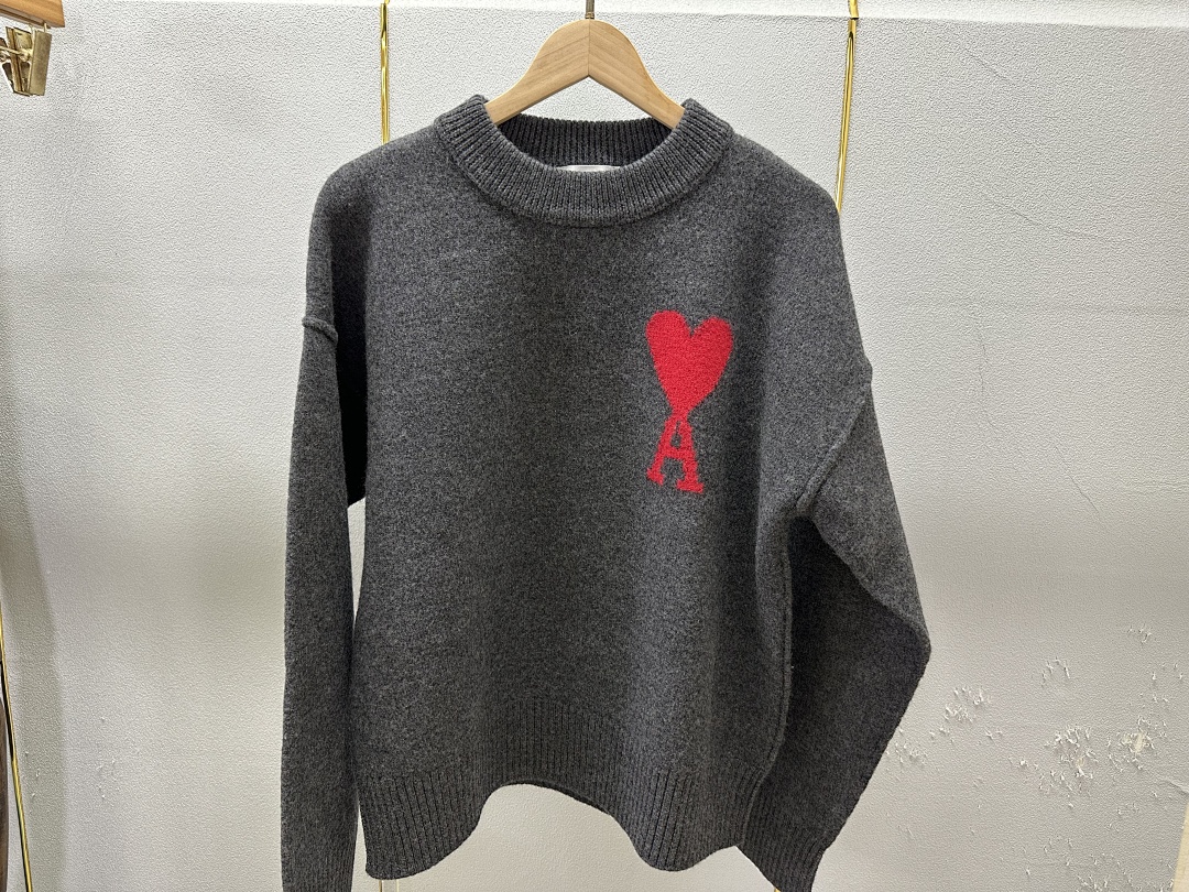Unbranded 24 Red Big Label Collar Fleece - Image 69