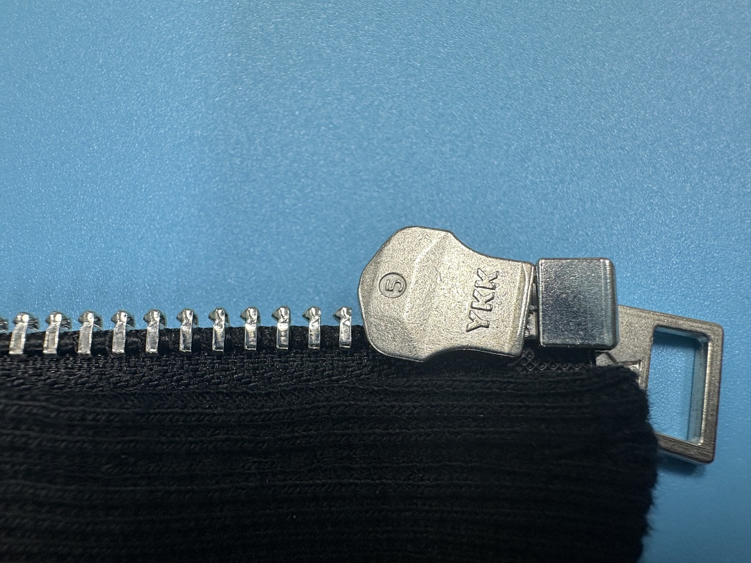 Unbranded 2025 White Badge Zipper Hoodie - Image 74
