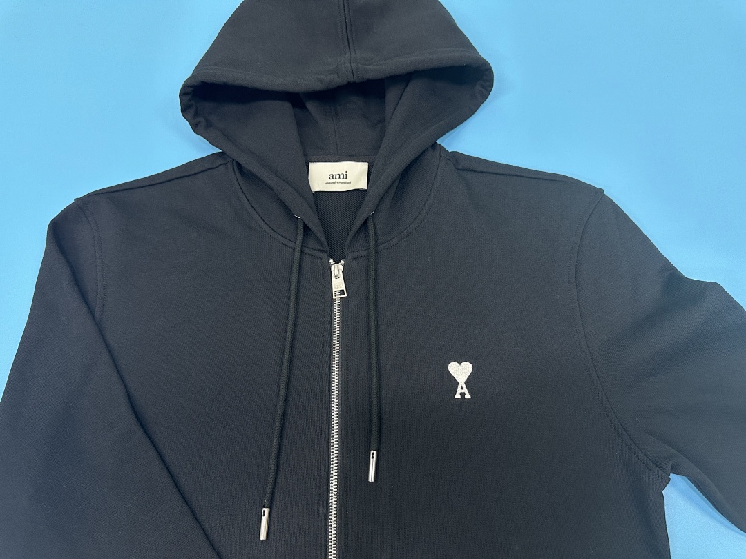 Unbranded 2025 White Badge Zipper Hoodie - Image 65
