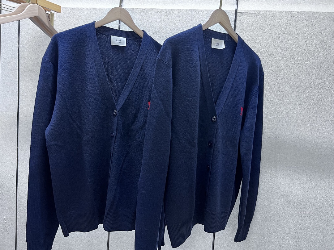 Unbranded Small Label Fleece - Image 48