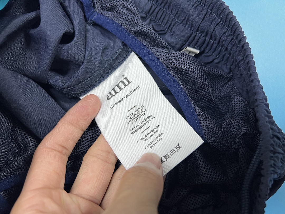 Unbranded Small Label - Image 36
