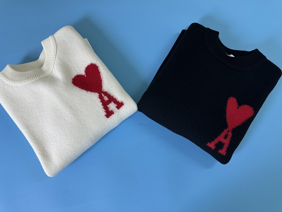 Unbranded 24 Red Big Label Collar Fleece - Image 20