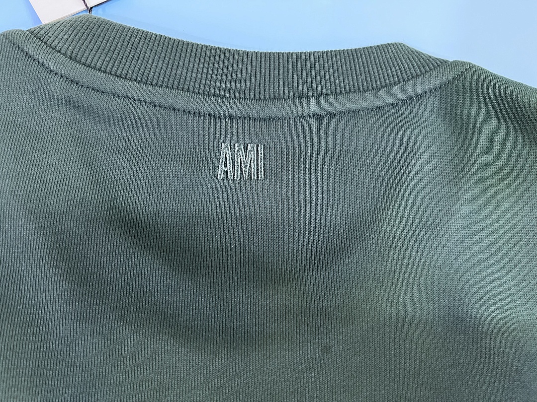 Unbranded Small Label - Image 31