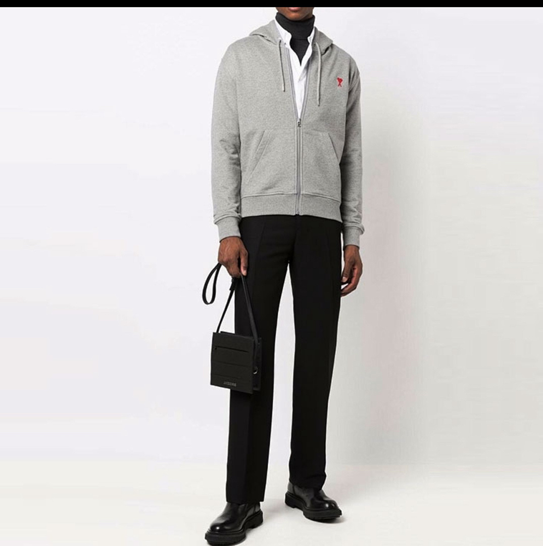 Unbranded Small Label - Image 25