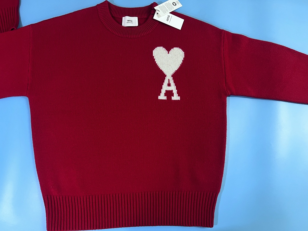 Unbranded Velvet White Big Label Fleece - Image 46