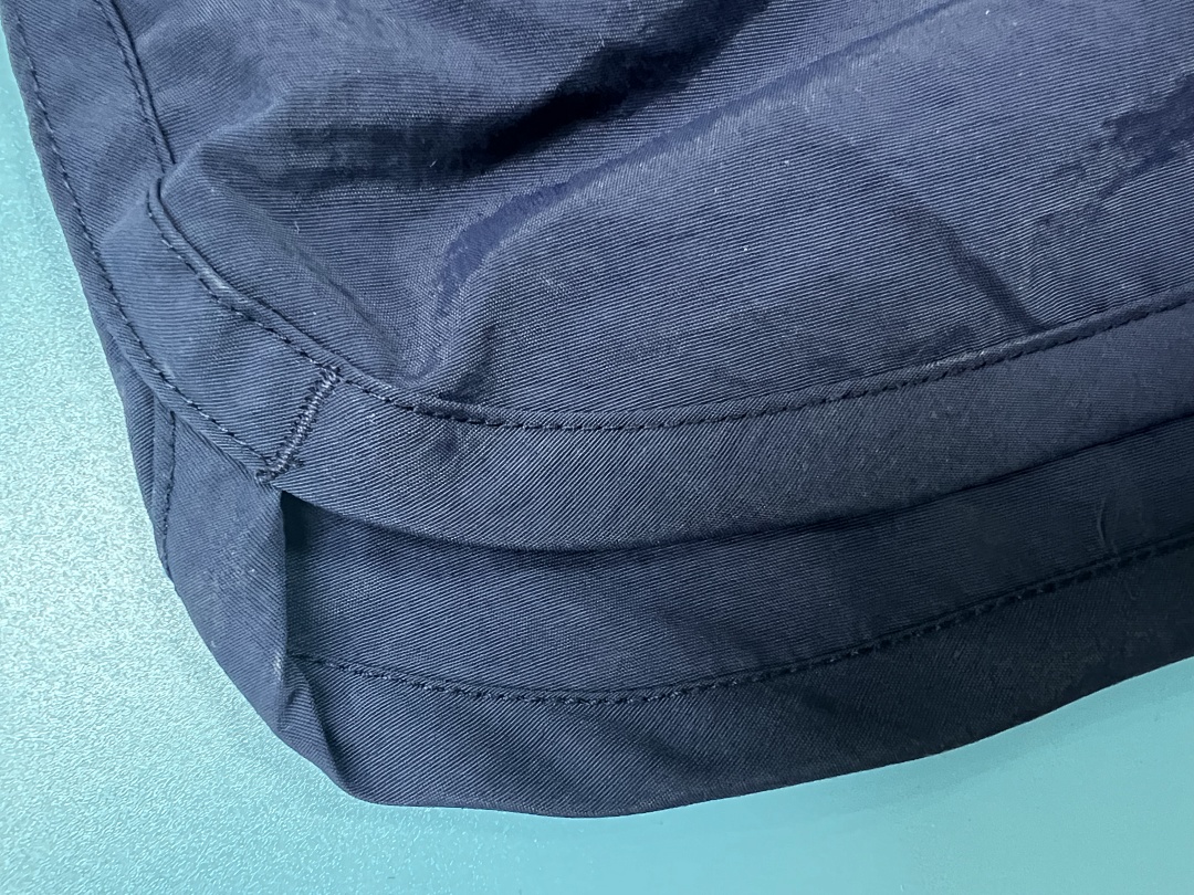 Unbranded Small Label - Image 25