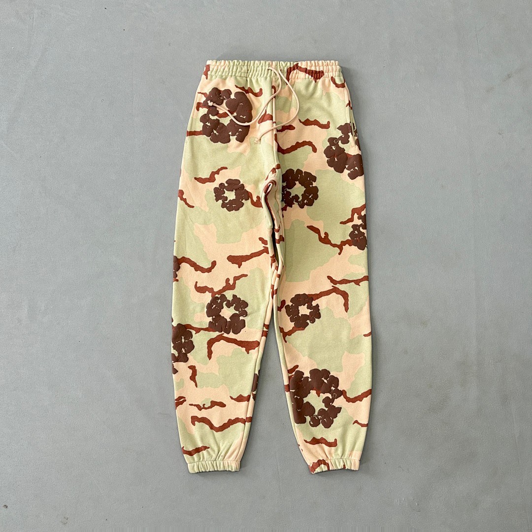 Unbranded ¥298 Denim Tears Camo Sweatpants - Image 10