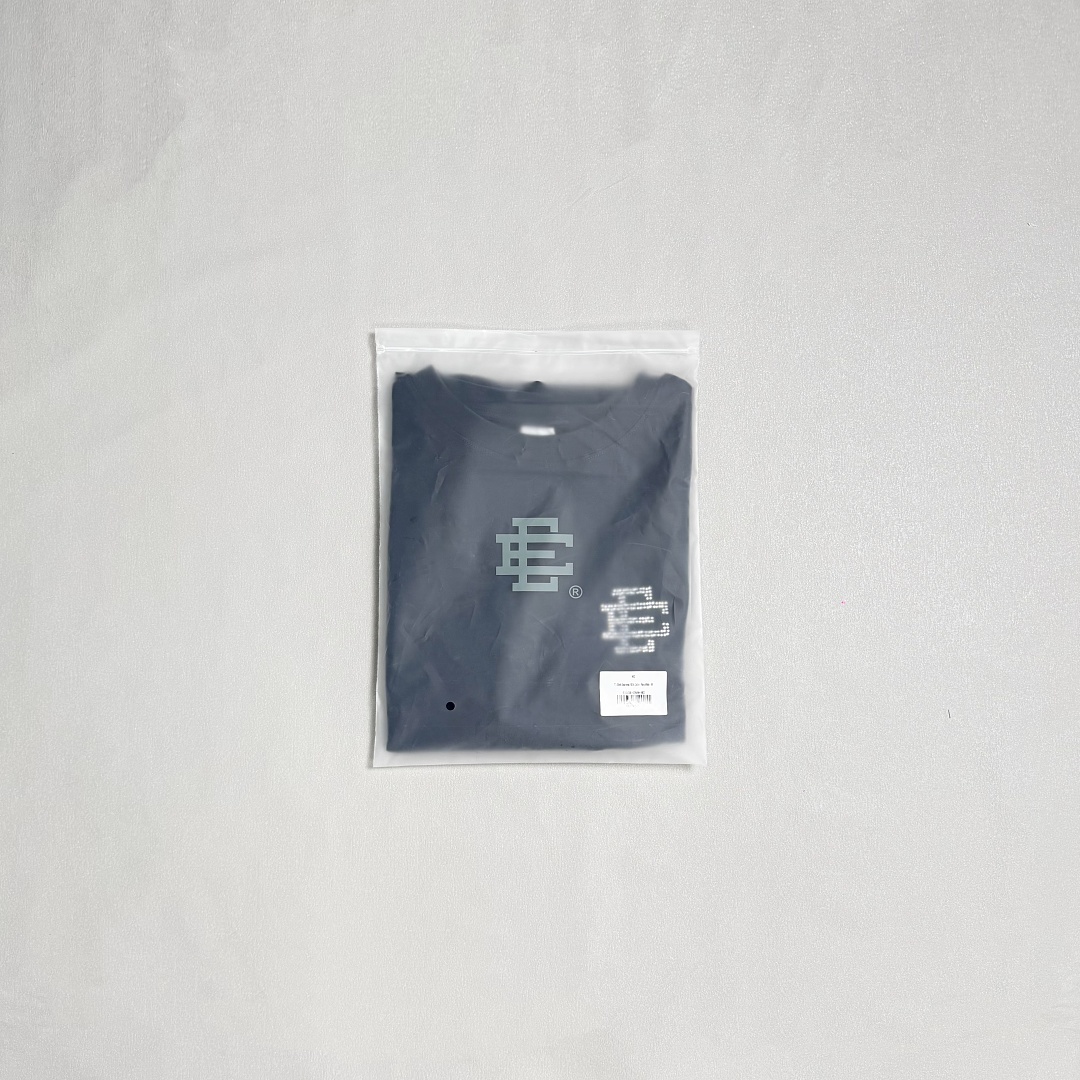 Christian Louboutin ¥78 EE Swarovski TEE (Navy) - Image 11