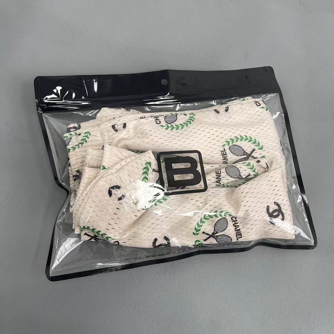 Unbranded ¥98 Bravest Studios - Image 4