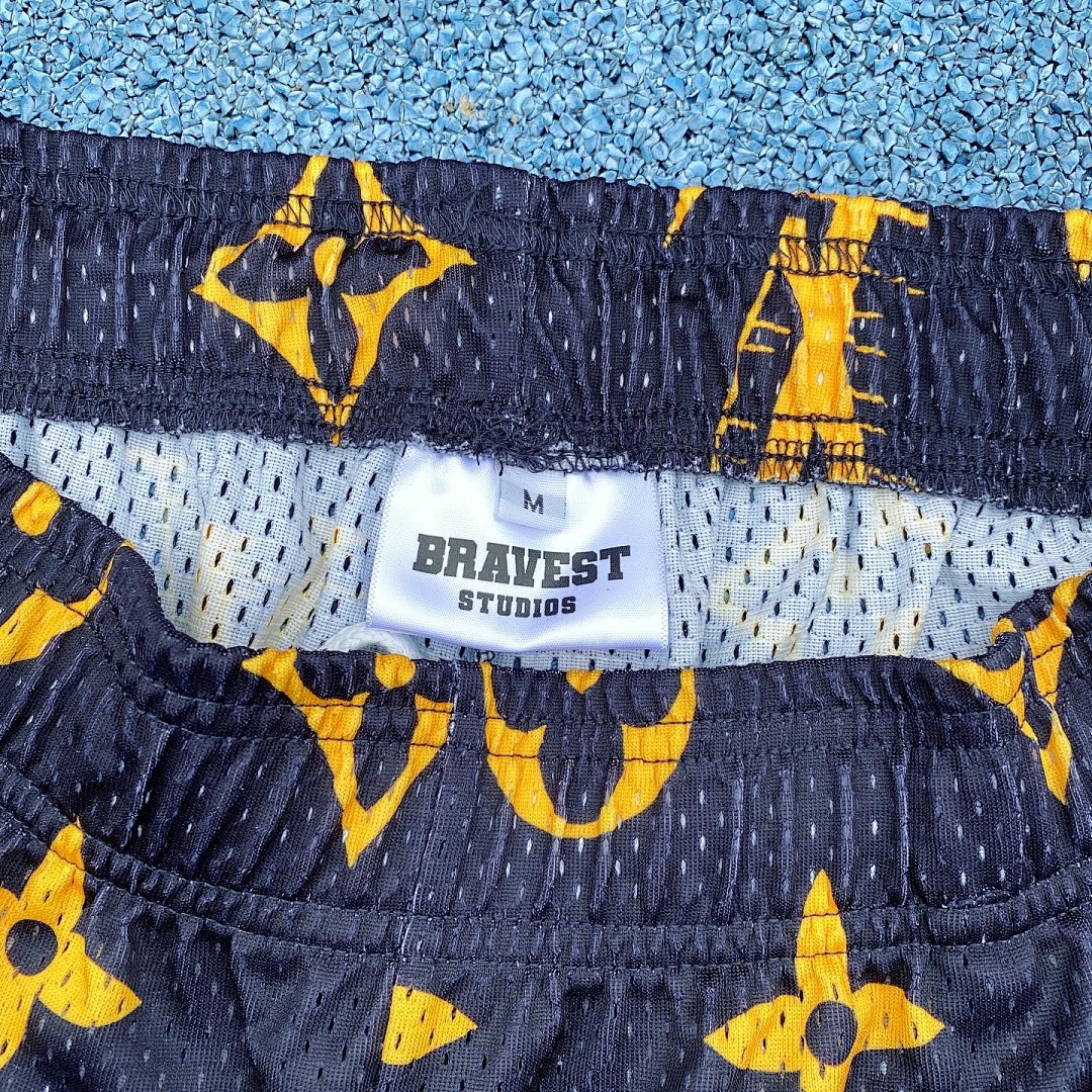 Unbranded ¥98 Bravest Studios - Image 3