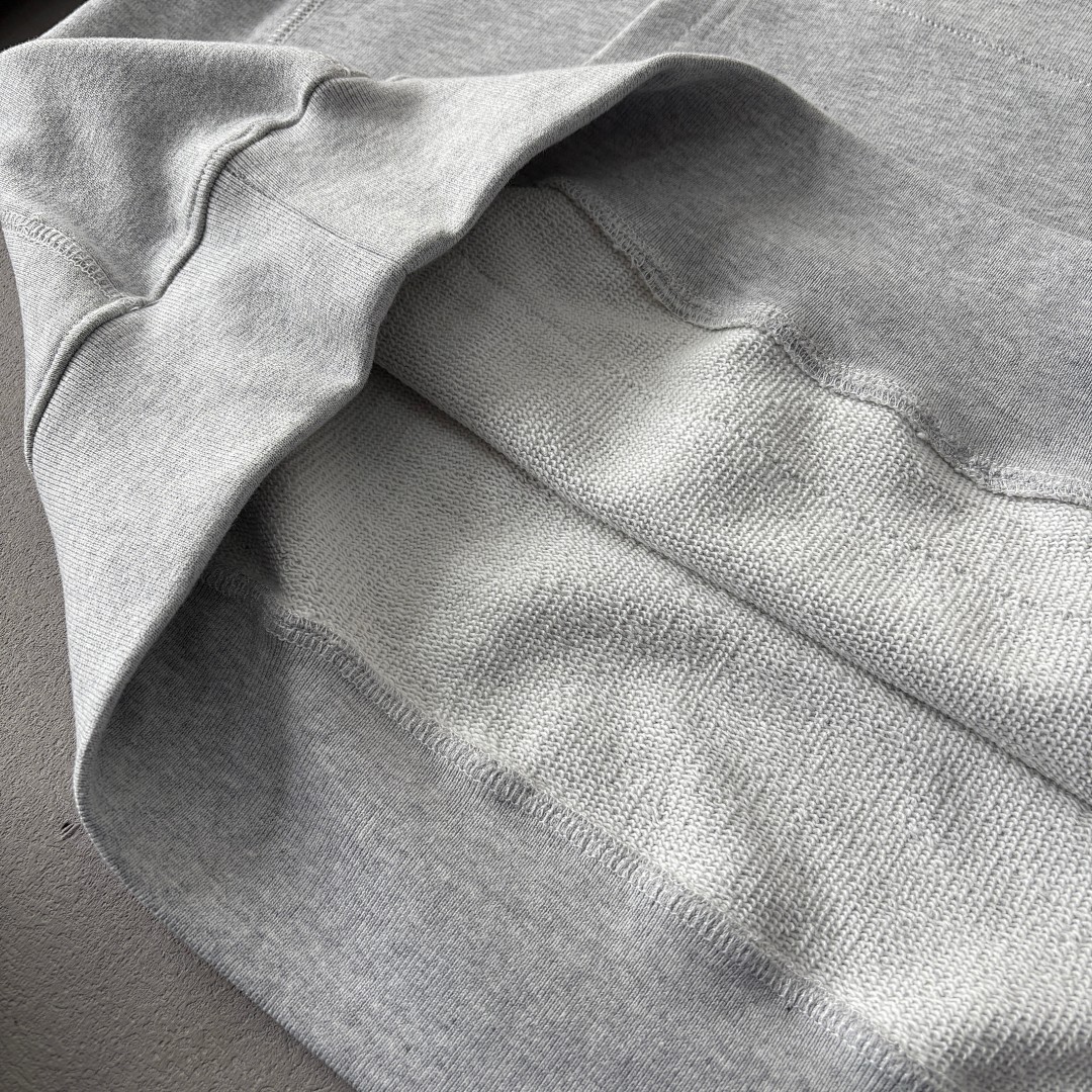 Christian Louboutin ¥268 EE Basic Hoodie Grey/Navy - Image 13