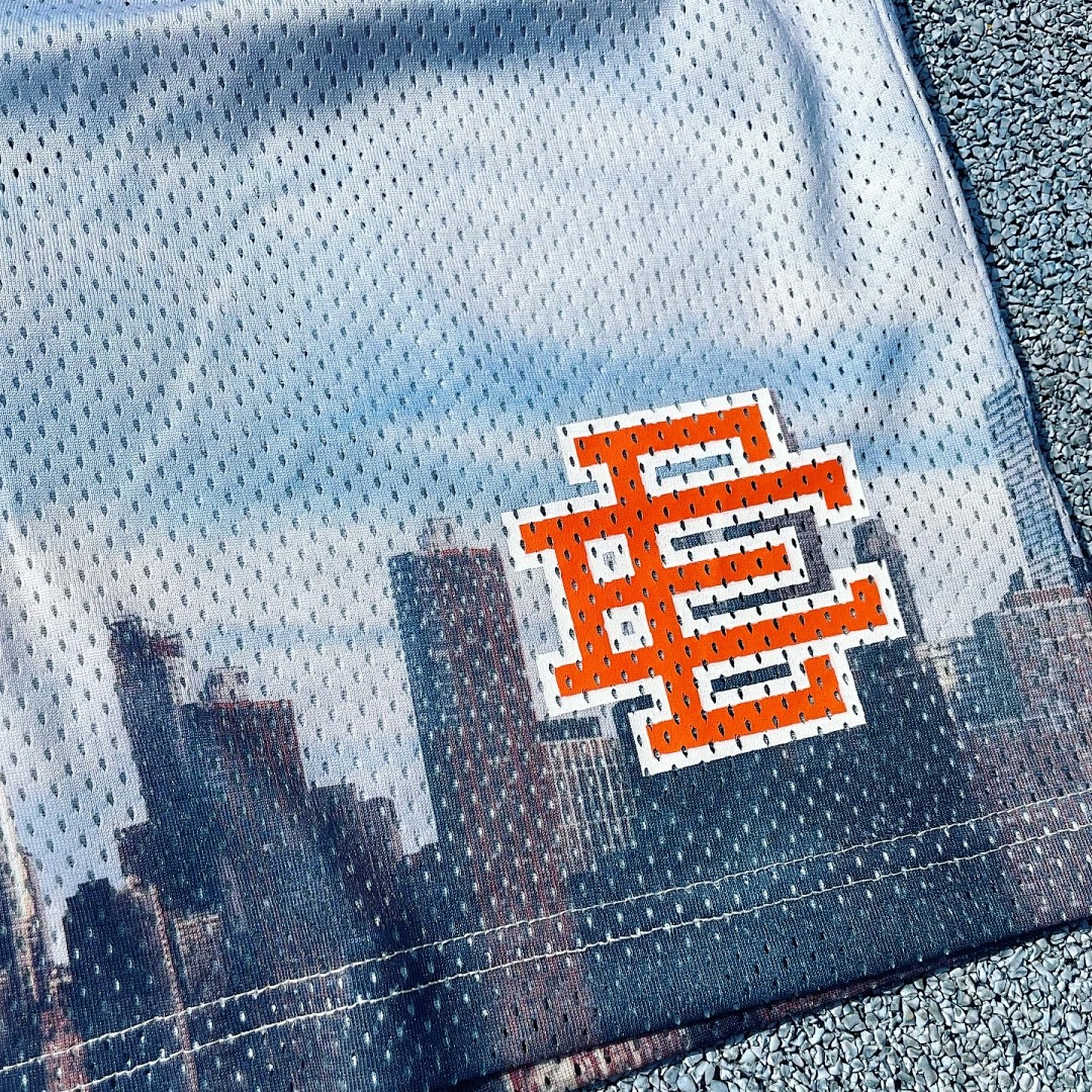 Eric Emanuel ¥98 New York Skyline - Image 16