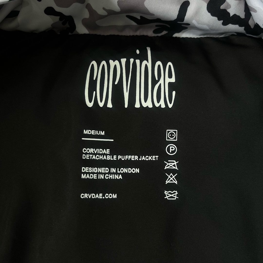 Gallery Dept ¥488 Corvidae SNOW (CAMO PUFFER) - Image 17