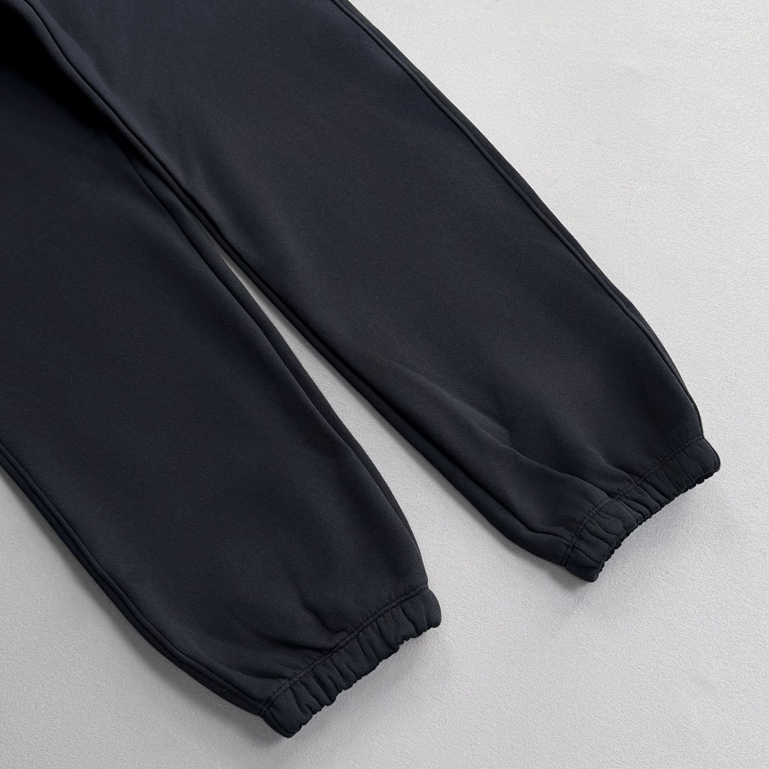 Christian Louboutin ¥268 EE Swarovski Hood Suit - Image 26