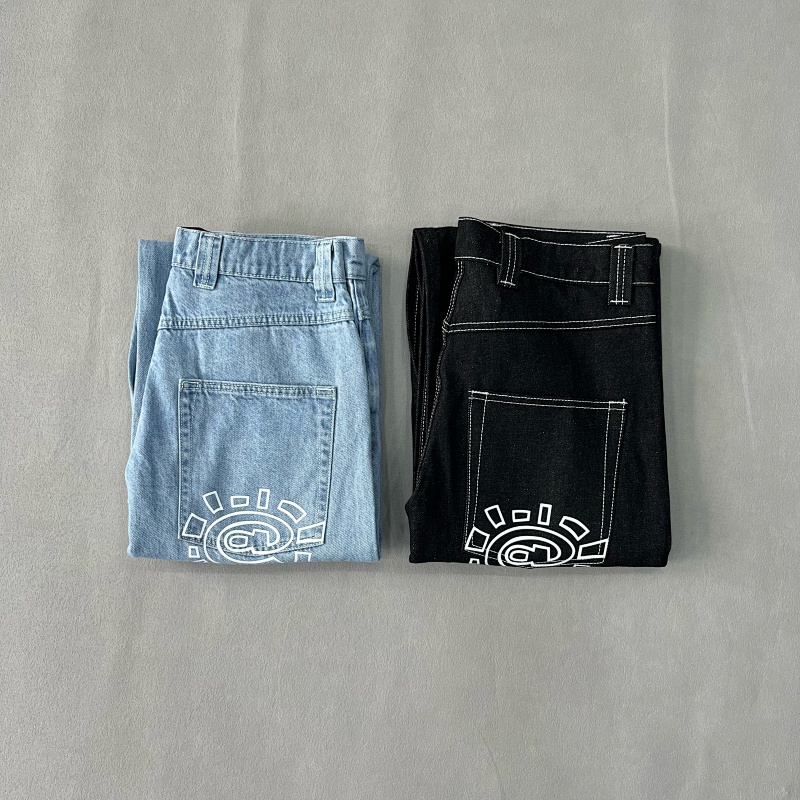 Adwysd ¥180