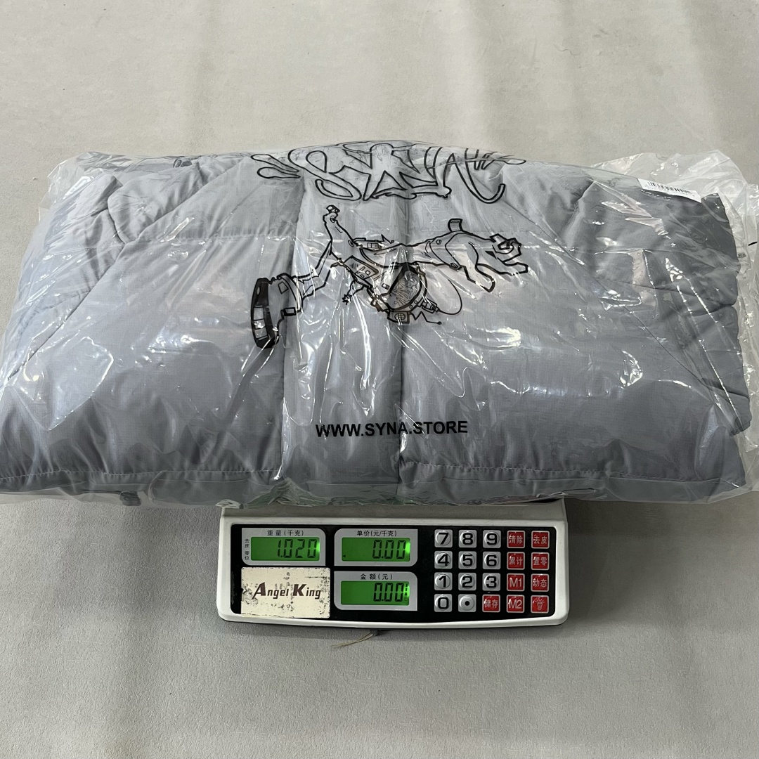 Syna World ¥490 Synaworld Down Jacket (Grey) - Image 24