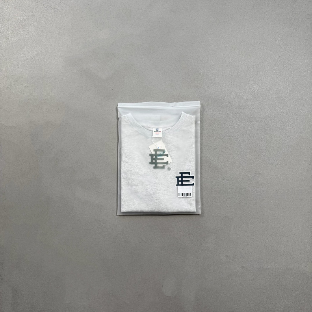 Christian Louboutin ¥78 Eric Emanuel EE Basic T-Shirt - Image 13