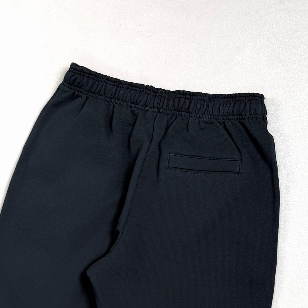 Christian Louboutin ¥268 EE Basic Heather Black/Black Bolts - Image 28