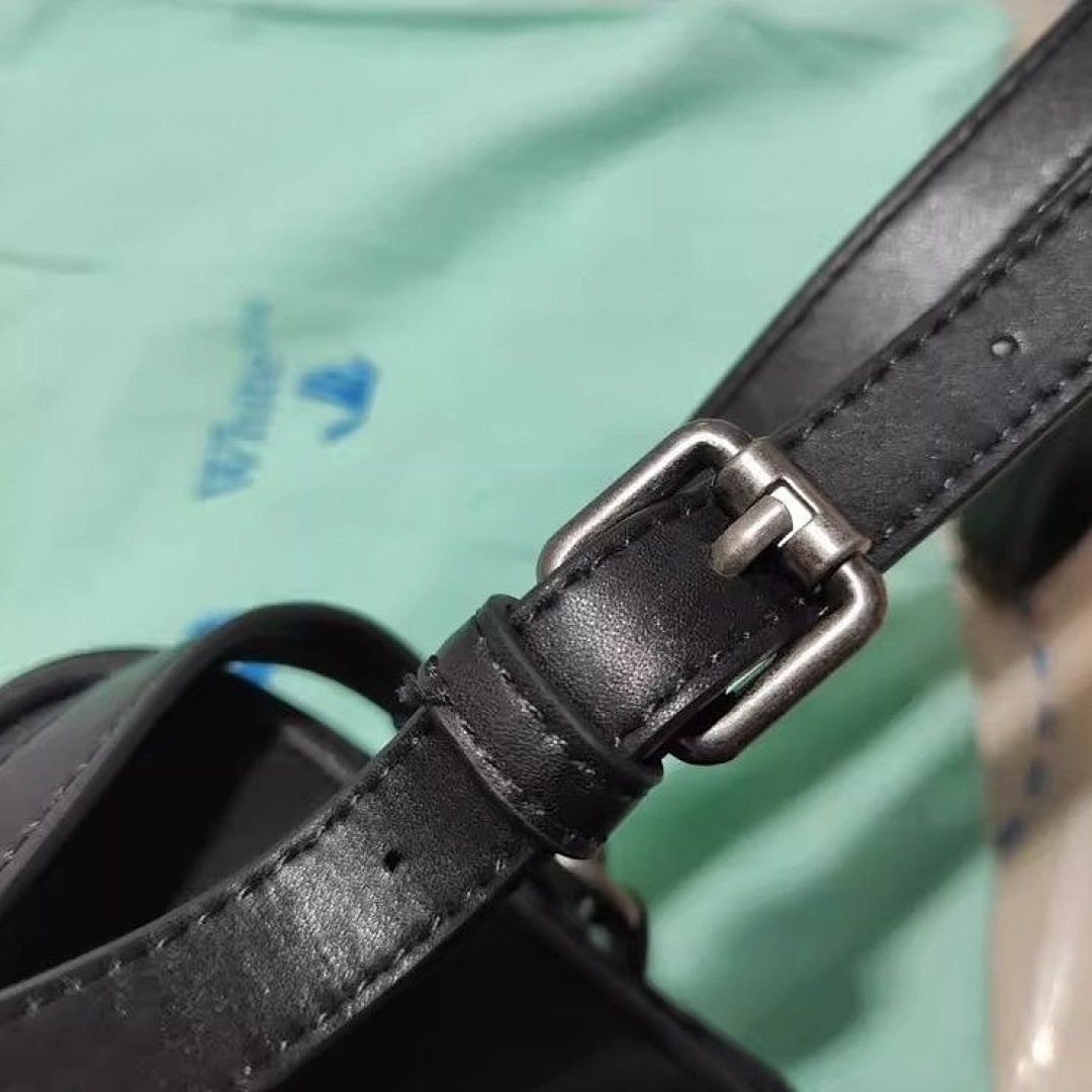 Accessiories OFF Bag - Image 12