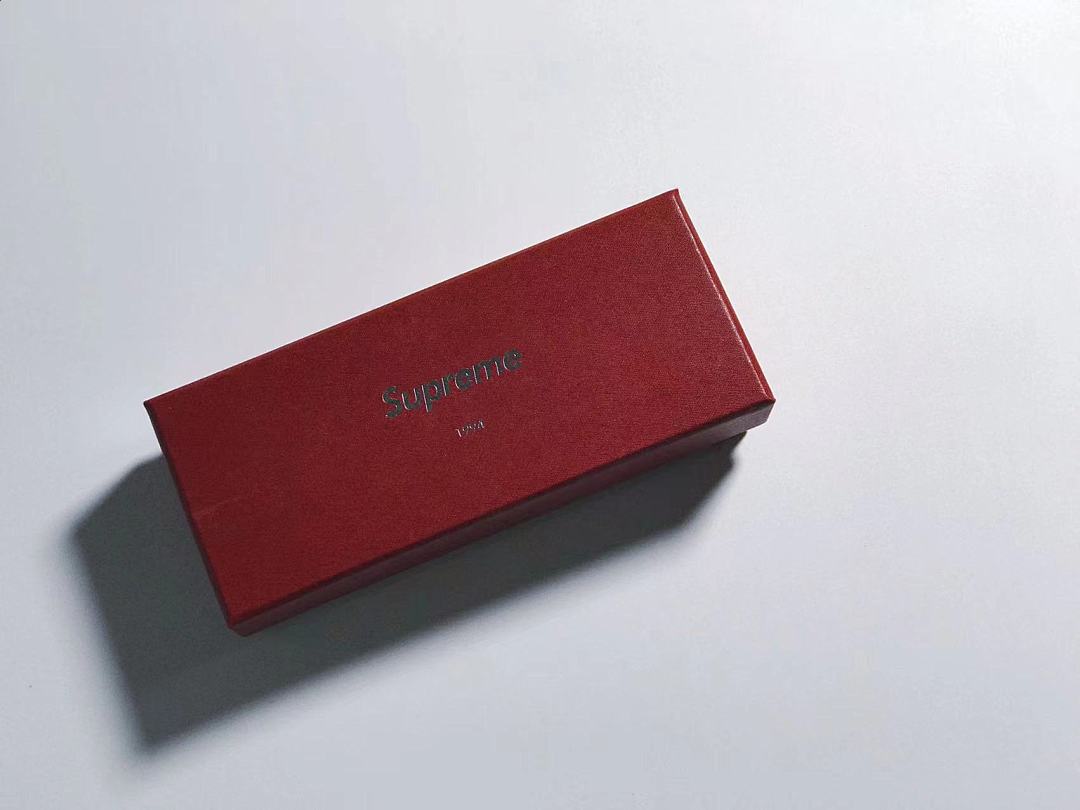 Chanel SU* Keychain - Image 12