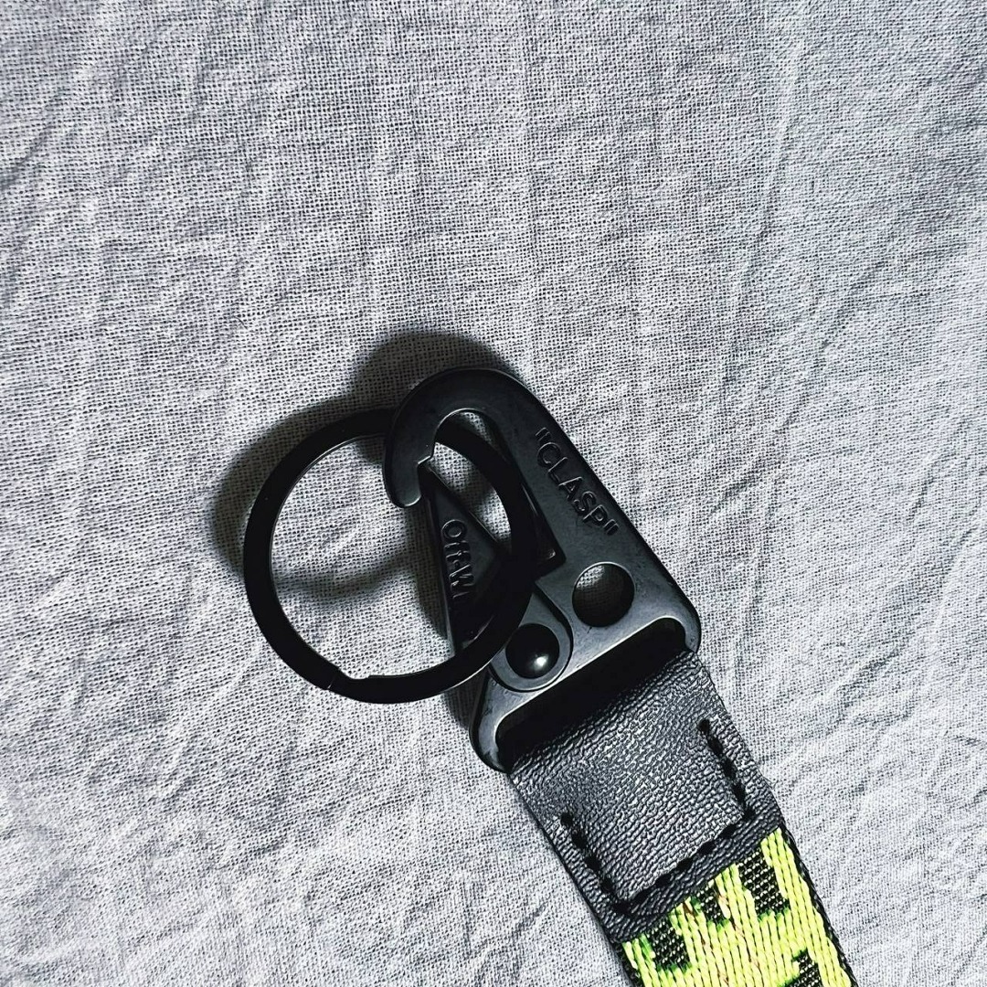 Chanel OFF WHITE Green Lace - Image 5