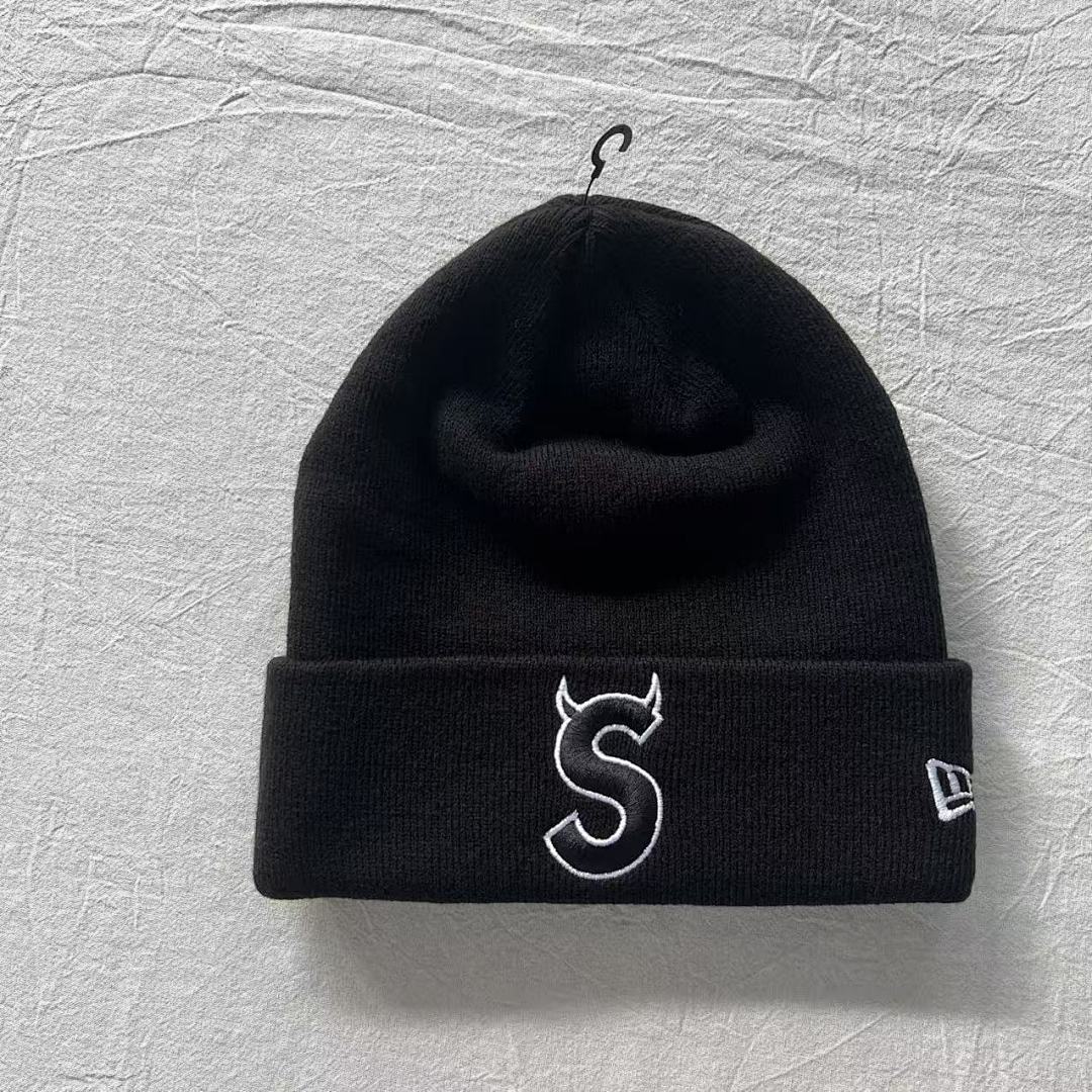 Hats SUP Beanie - Image 20
